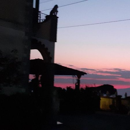 B&B La Pietra Ерколано Екстер'єр фото