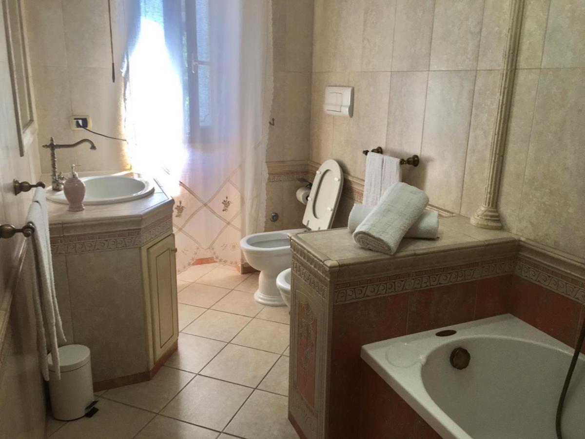 B&B La Pietra Ерколано Екстер'єр фото