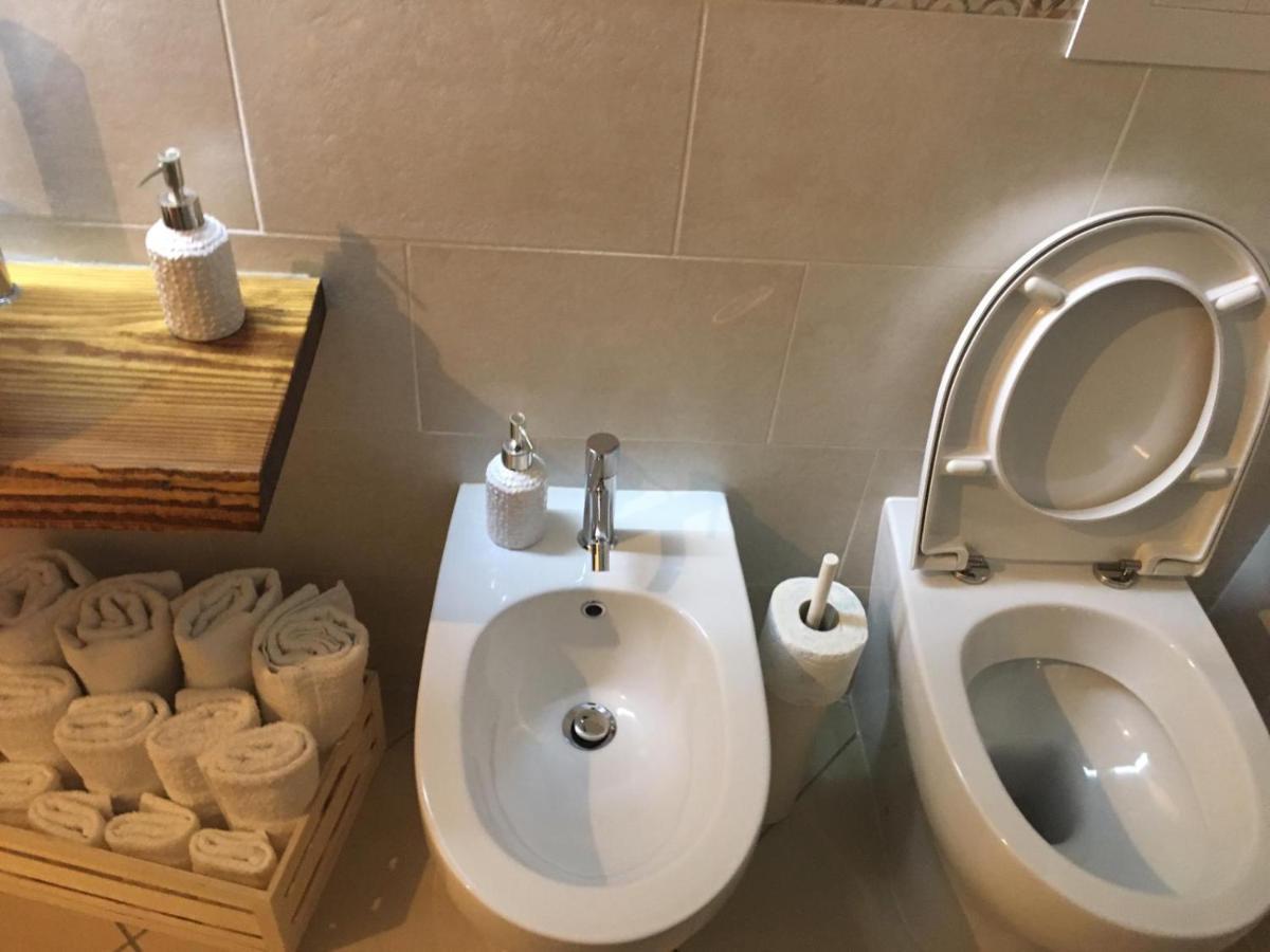 B&B La Pietra Ерколано Екстер'єр фото